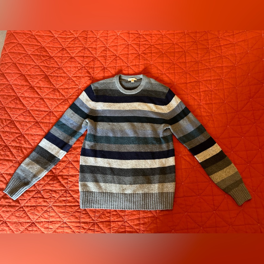 Gap wool sweater